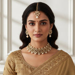 Load image into Gallery viewer, Antique Kundan & Pearl Work Choker With Tika For Women