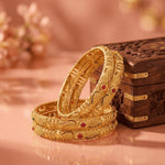 Load image into Gallery viewer, Gold Finely Hand Engraved Peeled Metal Bangle For Women