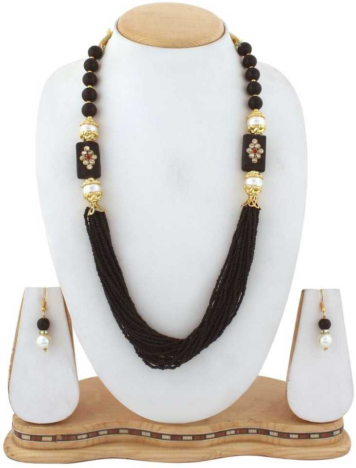 Gold-Plated Kundan-Studded & Pearl-Beaded Jewellery Set
