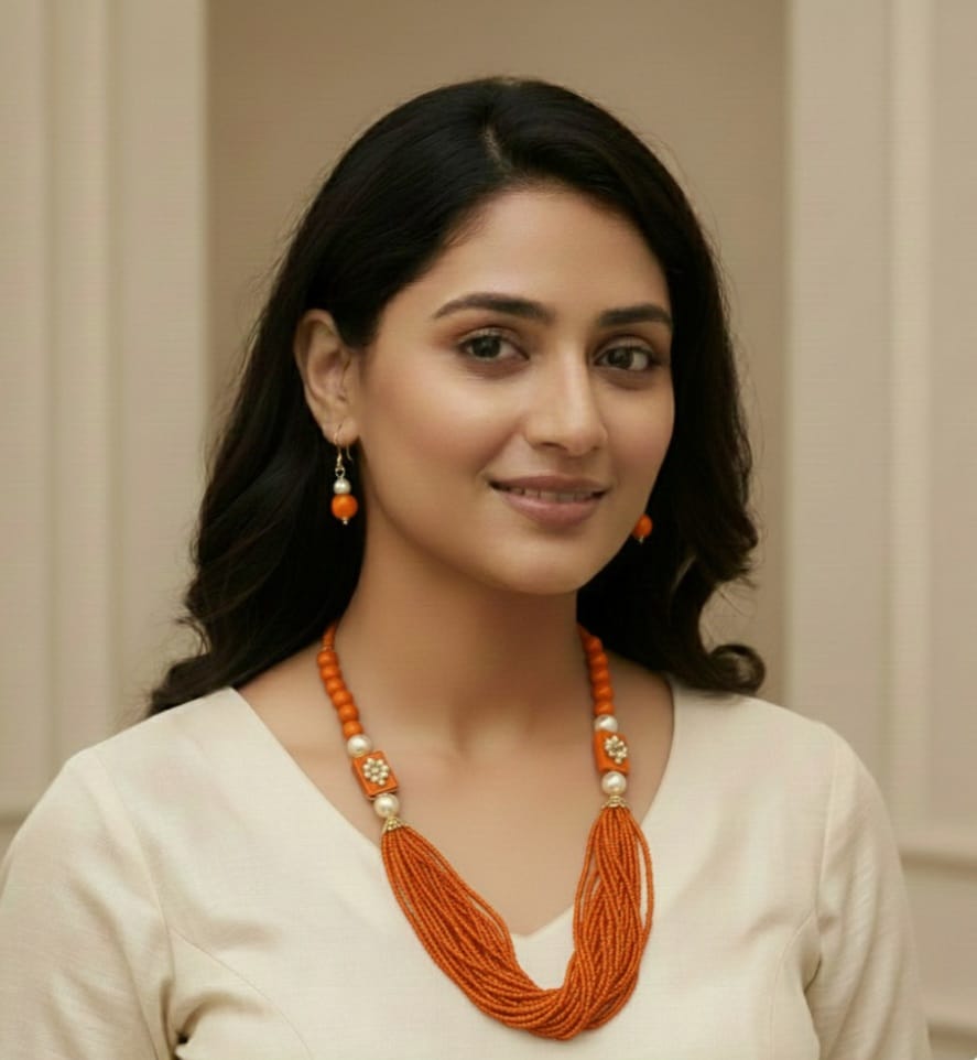 Gold-Plated Kundan-Studded & Pearl-Beaded Jewellery Set