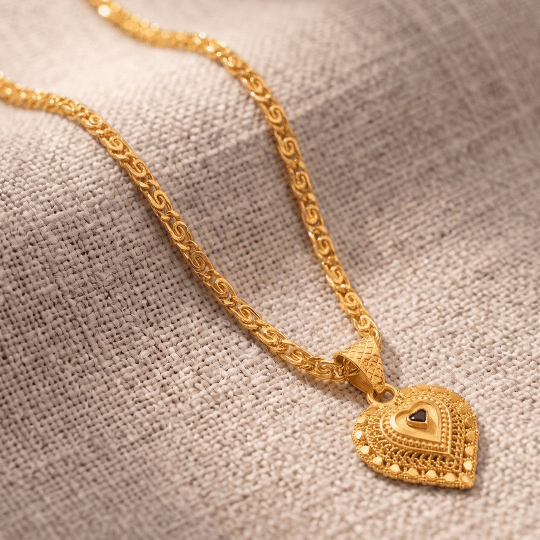 Gold Plated Pendant With Chain Jewelry For Men & Women