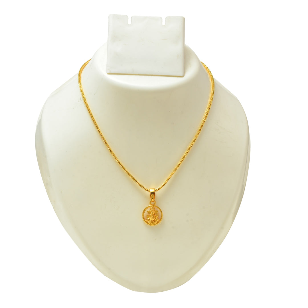 Gold Plated Pendant With Chain Jewelry For Men & Women