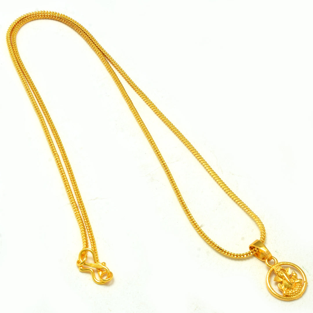 Gold Plated Pendant With Chain Jewelry For Men & Women