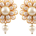 Load image into Gallery viewer, White Floral Studs Earrings
