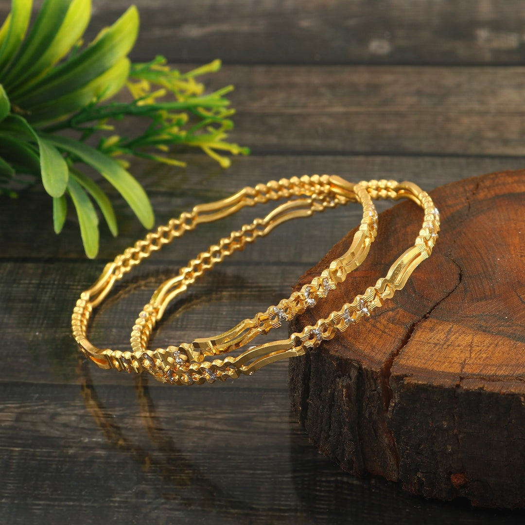 Set of 2 Gold-Plated Net & Etching Textured Bangles