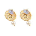 Load image into Gallery viewer, Gold-Plated Kundan-Studded &amp; Beaded Jewellery Set
