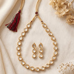 Load image into Gallery viewer, Gold-Plated Kundan-Studded Jewellery Set
