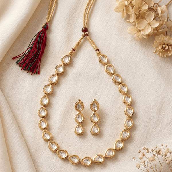 Gold-Plated Kundan-Studded Jewellery Set