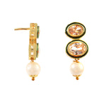 Load image into Gallery viewer, Women's Ethnic Gold Plated Kundan and Pearl Choker Necklace Set
