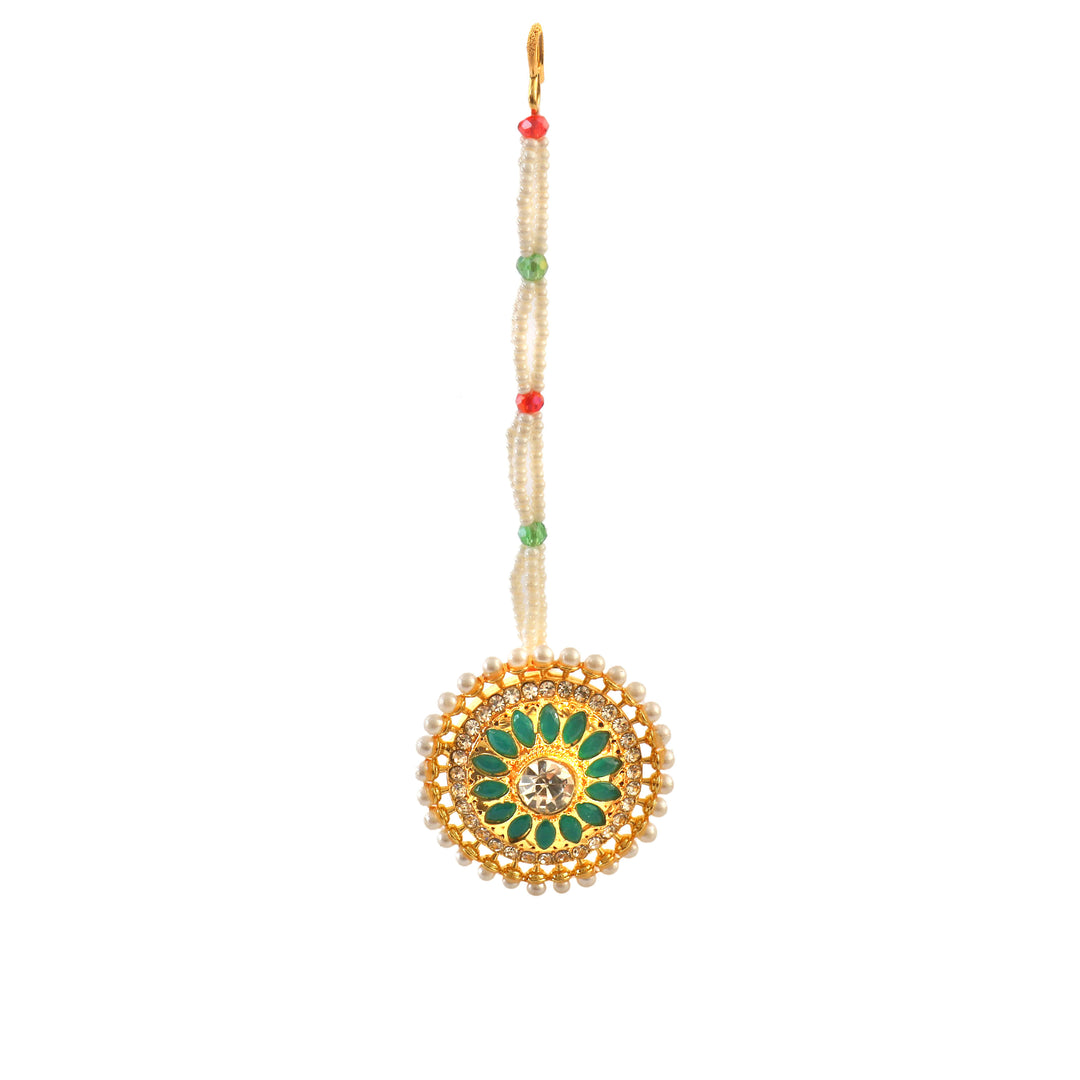 Green Stone Pearl Beaded Gold Plated Round Pendant Necklace for Women