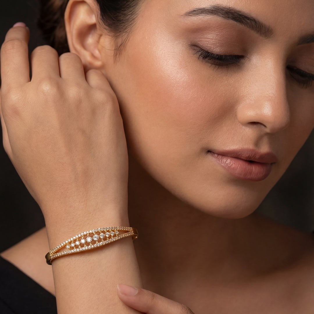 18KT Gold-Plated Cubic Zirconia Studded Bangle-Style Bracelet