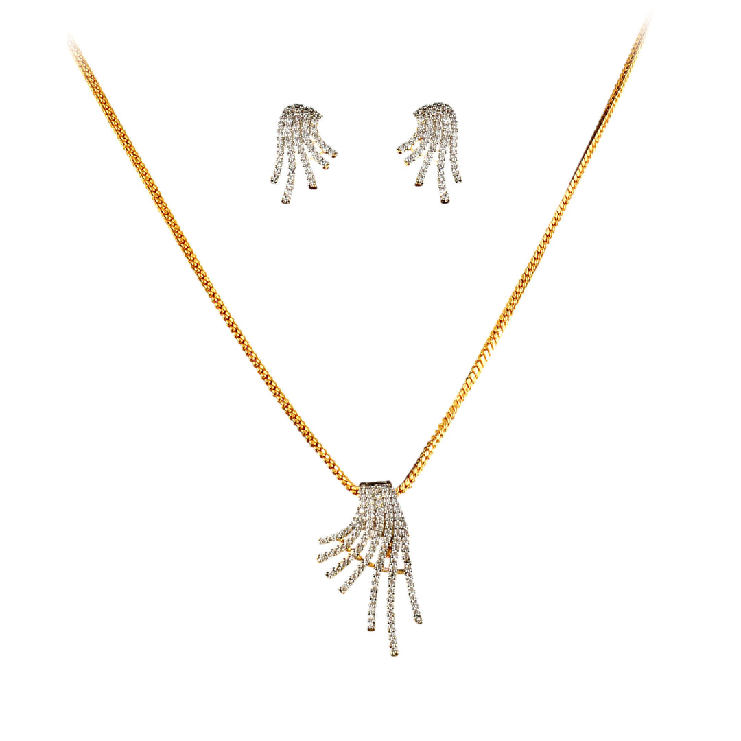 18 Kt Gold Plated Pearl & Cubic Zirconia Studded Pendant Necklace Set