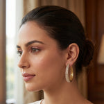 Load image into Gallery viewer, Oval Hoop Earrings
