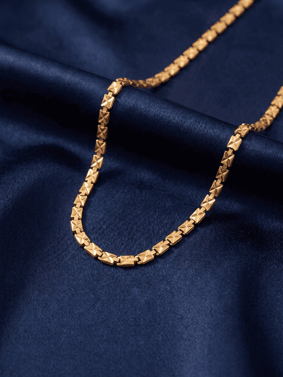 Gold-Toned Geometric Link Chain Necklace