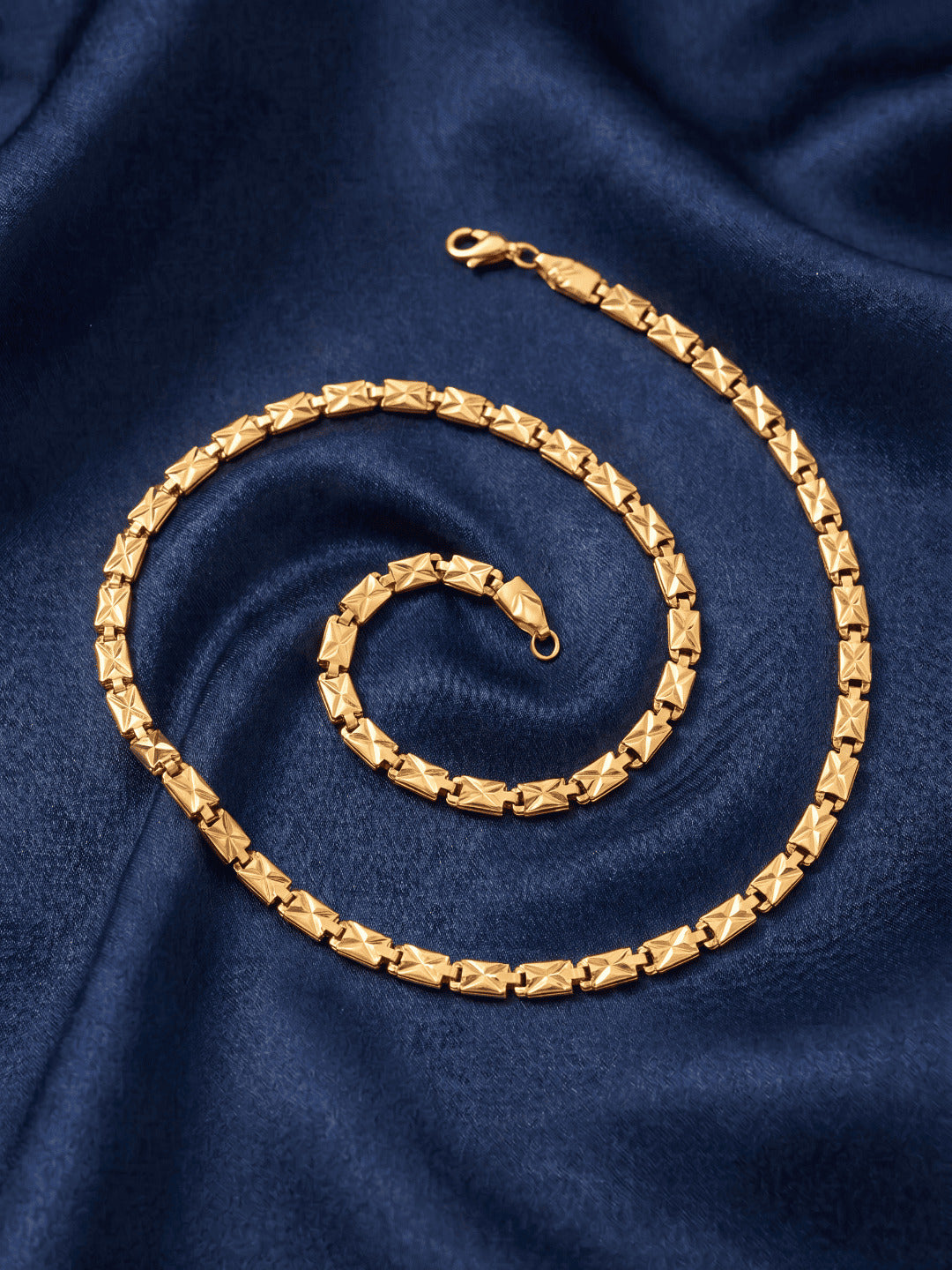 Gold-Toned Geometric Link Chain Necklace