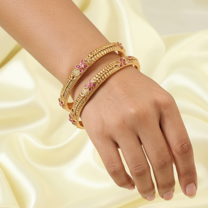 Set Of 4 Gold-Plated Ruby & Kundan-Studded Bangles