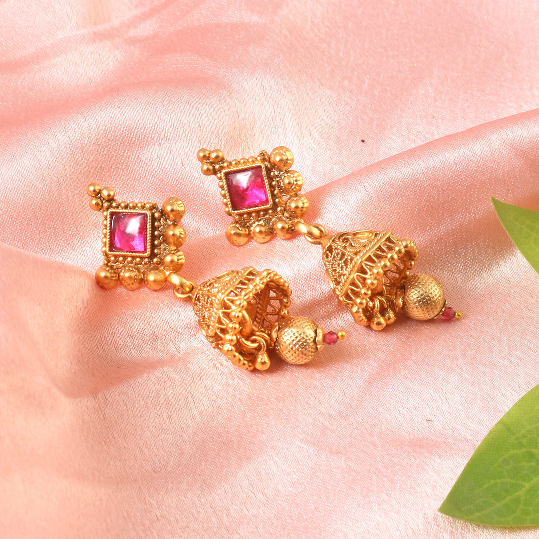 Antique matte gold-plated choker with floral pendant and pastel enamel detailing