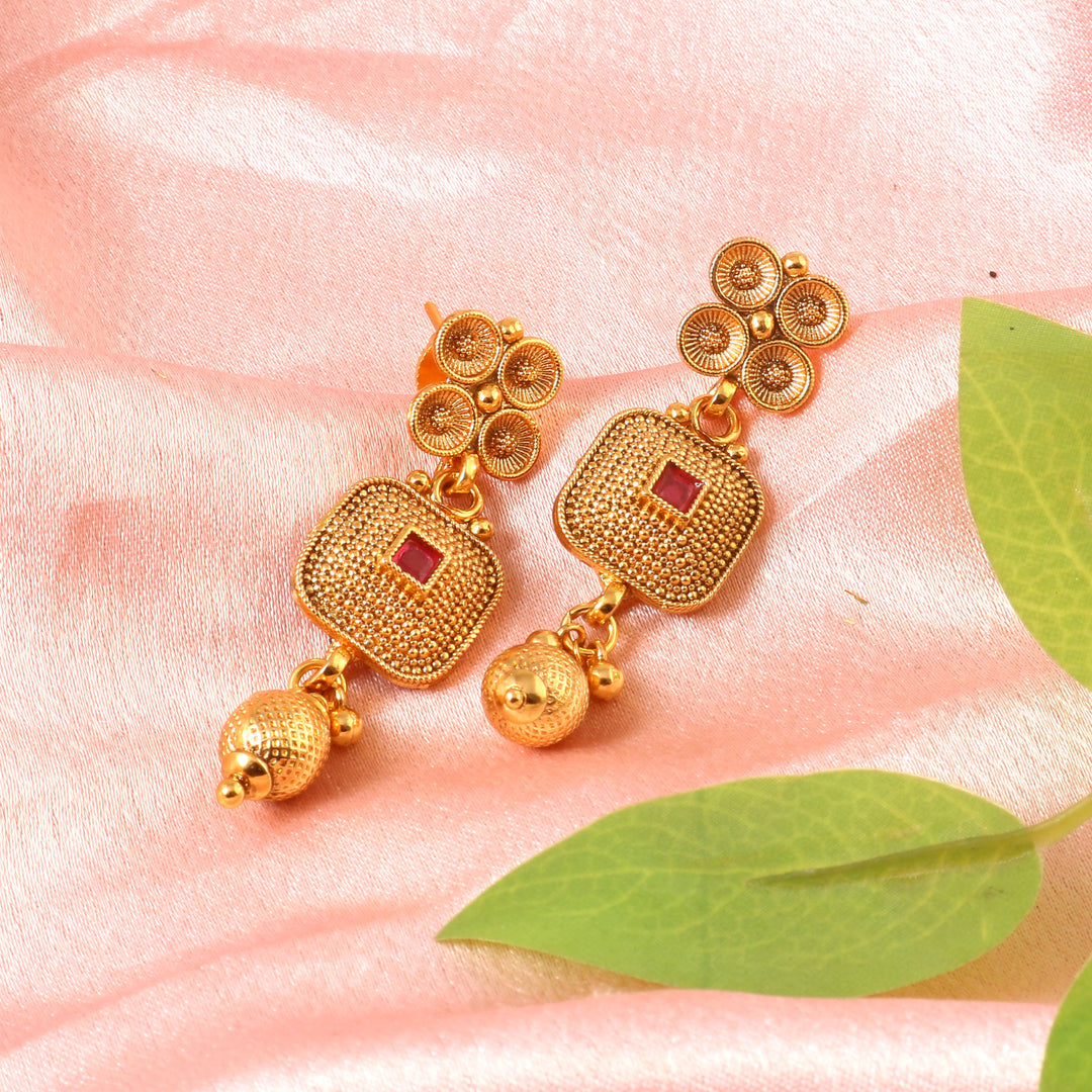 Ethnic Jewelry Set: Handcrafted Gold-Toned Choker with Pink Stone Embellishments and Jhumka Earrings