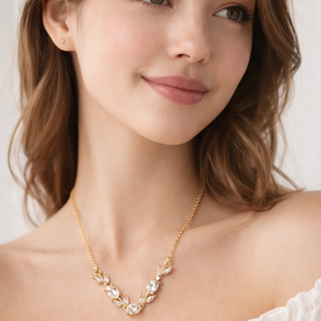 White Crystal Floral Vine Tulip Necklace